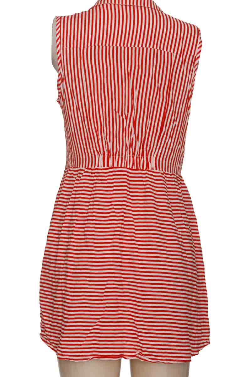 Blusa color Rojo - Closeando