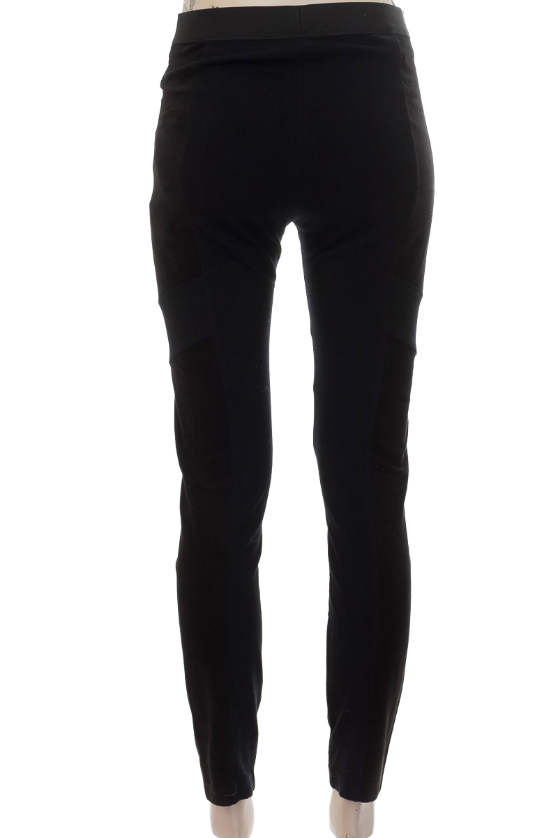 Pantalones color Negro - BCBG