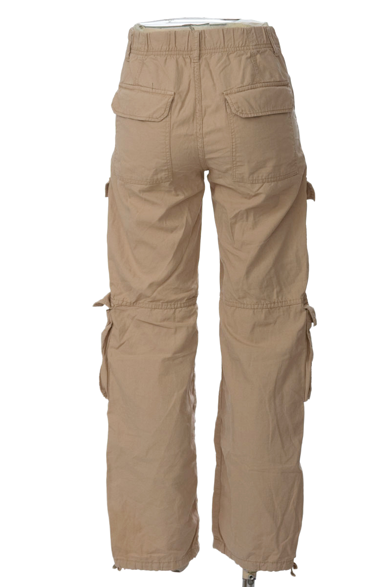 Pantalones color Beige - Bershka