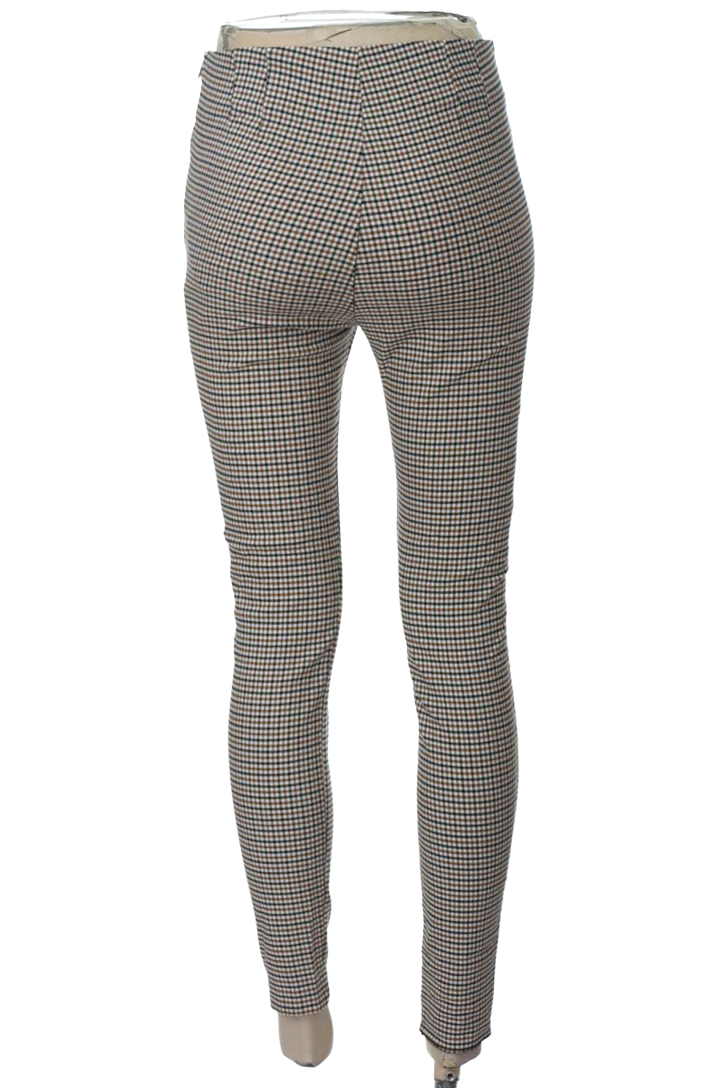 Pantalones color Beige - Zara