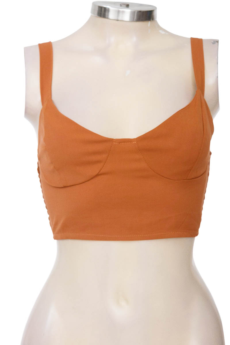 Top / Camiseta color Café - Kandy Fashion