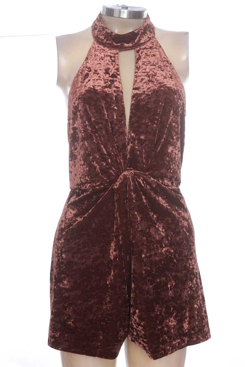 Vestido / Enterizo color Café - Astr the Label