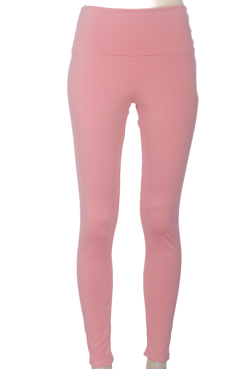 Ropa Deportiva / Salida de Baño color Rosado - Closeando