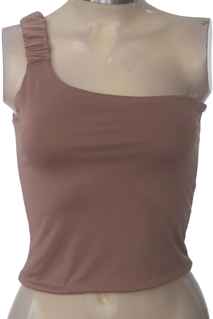 Top / Camiseta color Beige - Closeando
