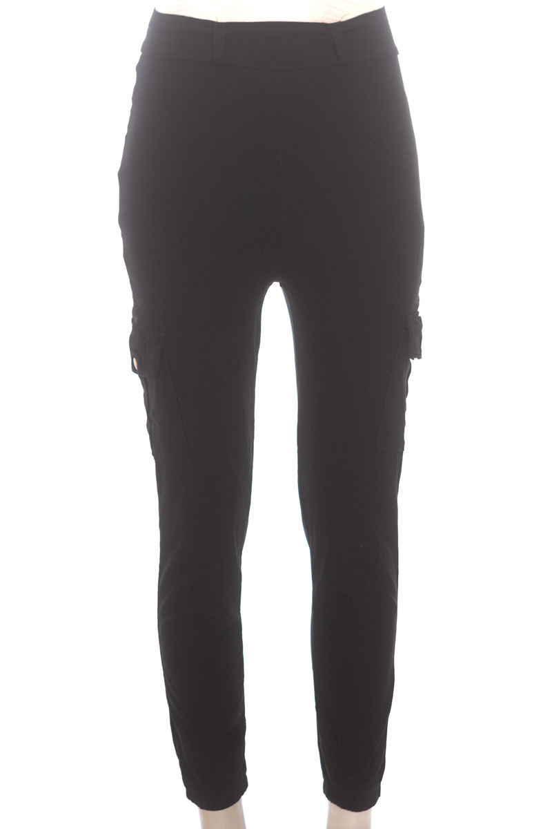Pantalones color Negro - Closeando