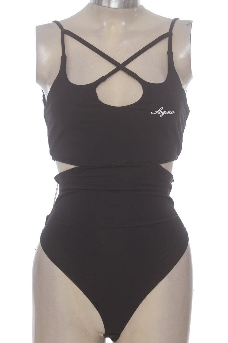 Top / Camiseta color Negro - SOGNO