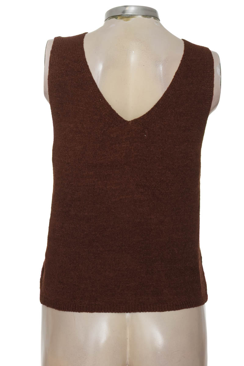 Top / Camiseta color Café - Basement