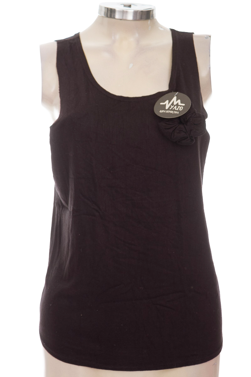 Ropa Deportiva / Salida de Baño color Negro - Yazo