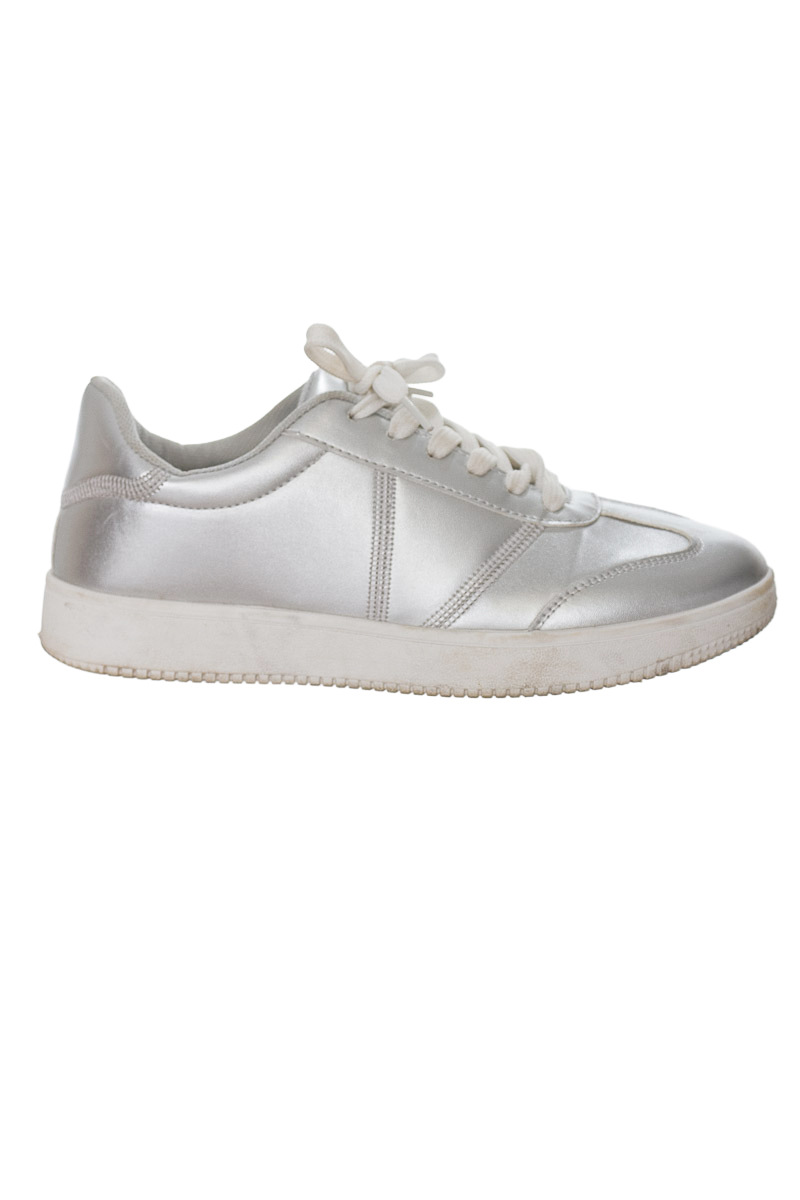 Zapatos color Plateado - Ostu