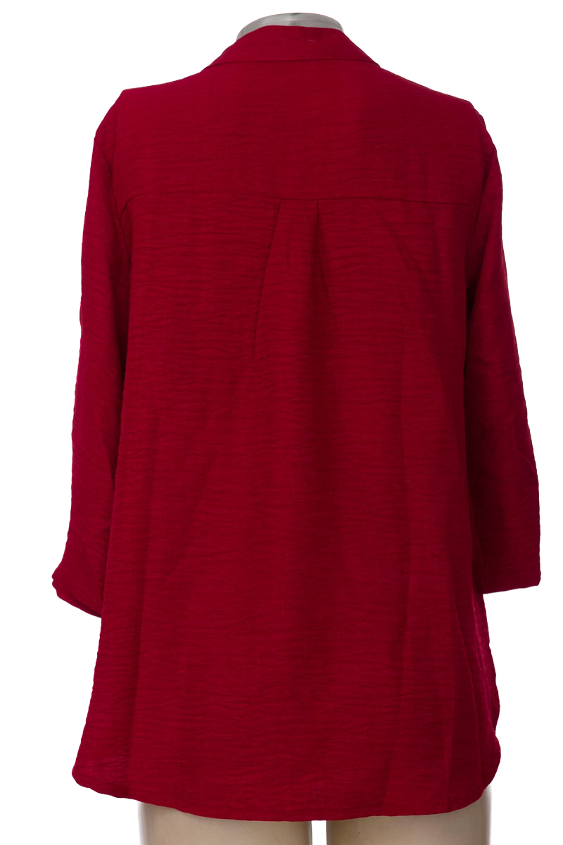 Blusa color Vinotinto - Closeando