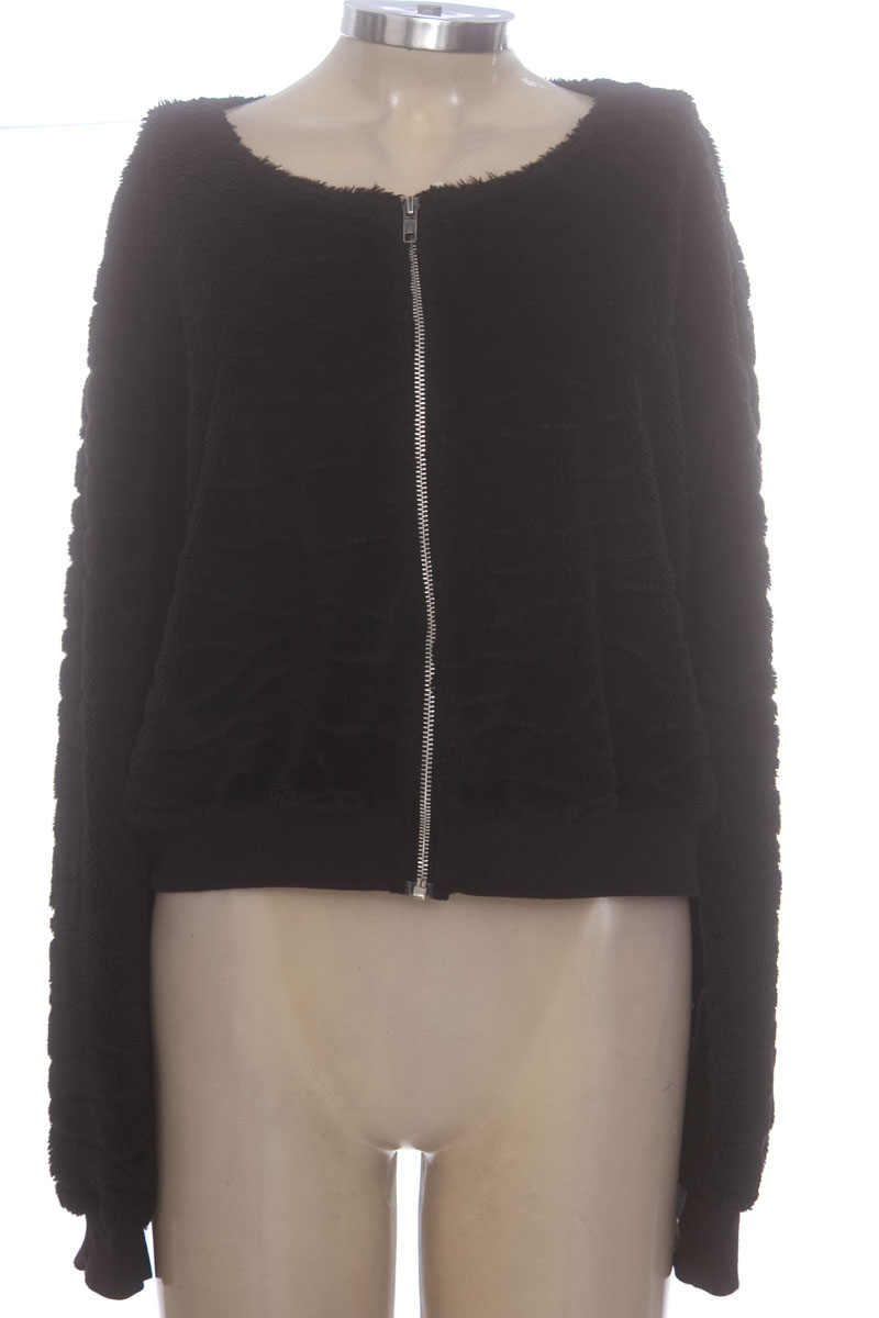 Sweater color Negro - Carmel