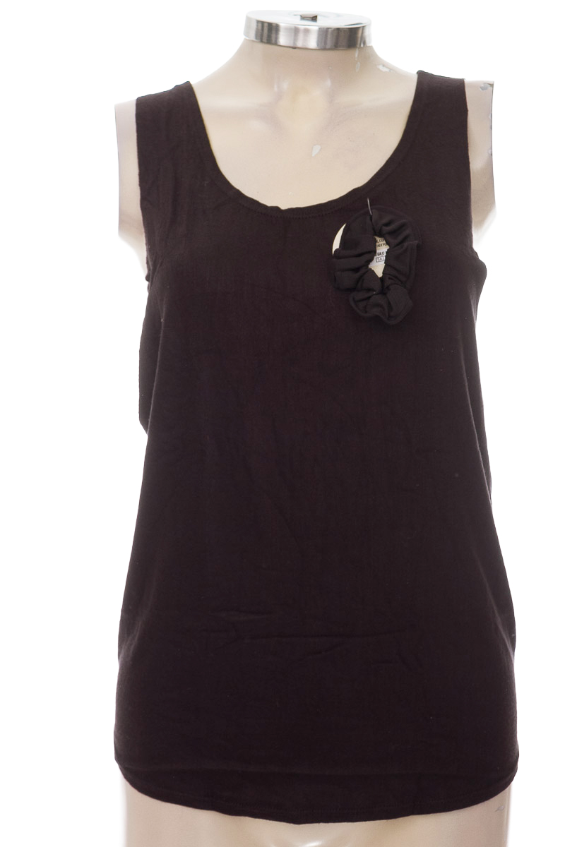 Ropa Deportiva / Salida de Baño color Negro - Yazo