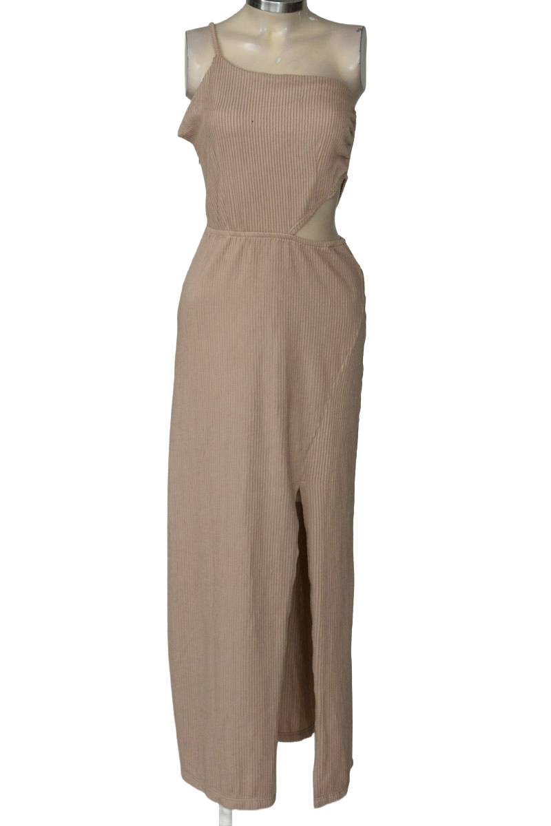 Vestido / Enterizo color Beige - Tennis