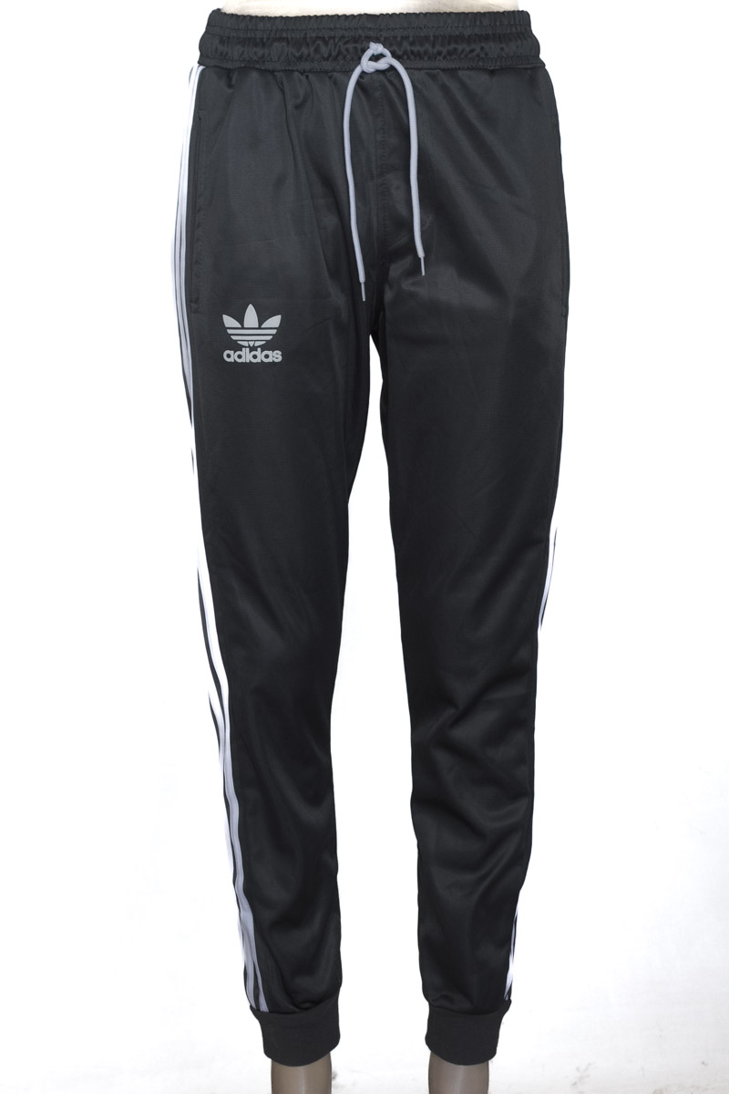 Ropa Deportiva color Verde - Closeando