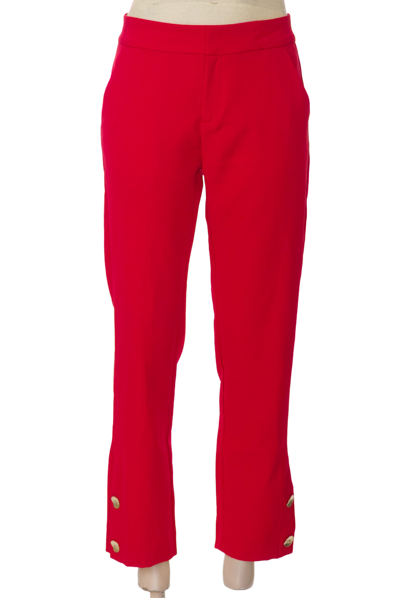 Pantalones color Rojo - Arkitect