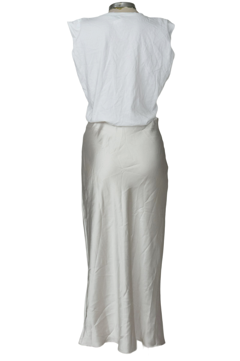 Vestido / Enterizo color Beige - Zara