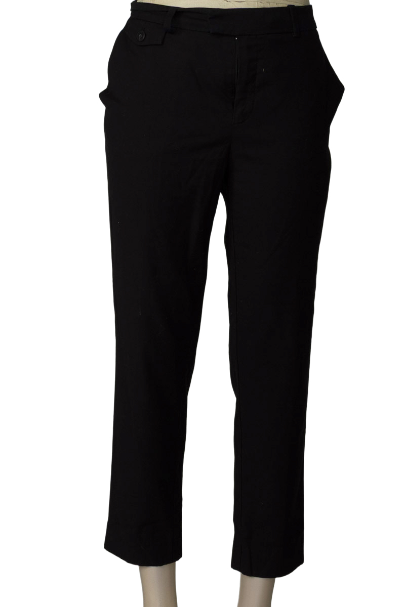 Pantalones color Negro - MNG