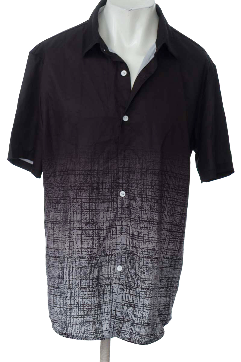 Camisa color Negro - Closeando