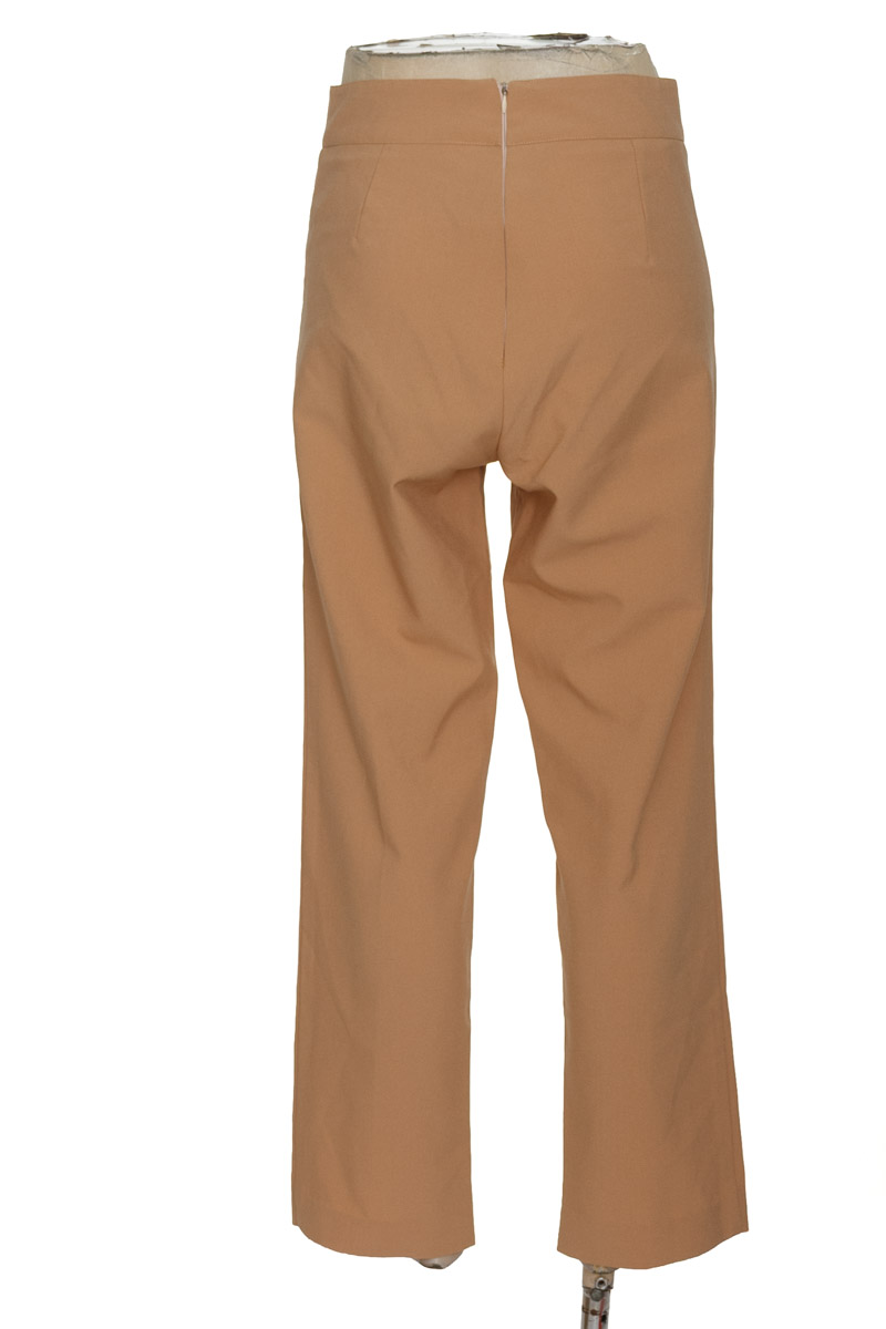 Pantalones color Beige - Closeando