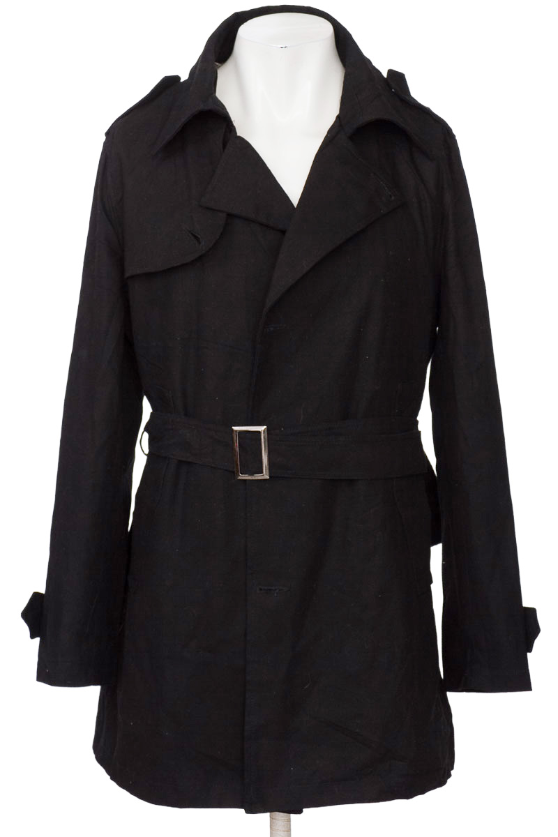 Chaqueta color Negro - Closeando