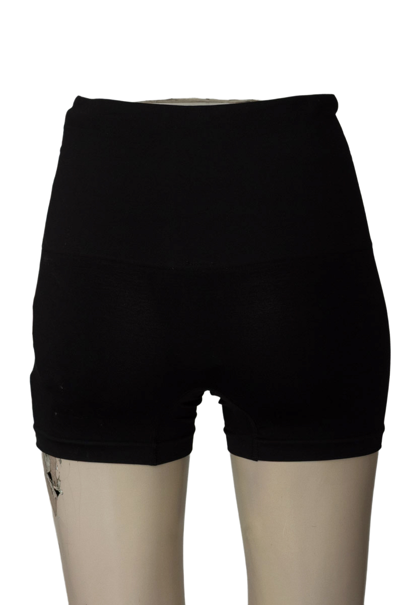 Ropa Deportiva / Salida de Baño color Negro - Primark