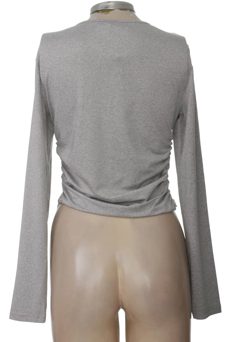 Top / Camiseta color Rojo - Closeando