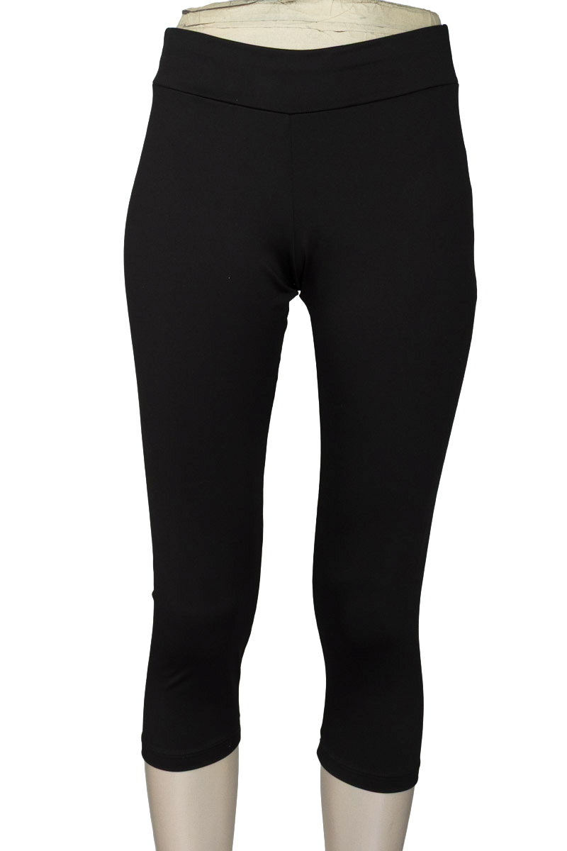 Ropa Deportiva / Salida de Baño color Negro - Yerba Buena