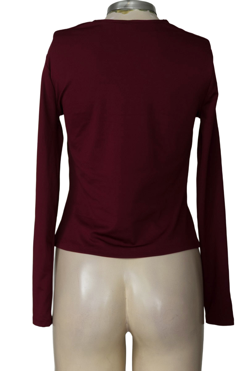 Top / Camiseta color Vinotinto - Divided by H&M