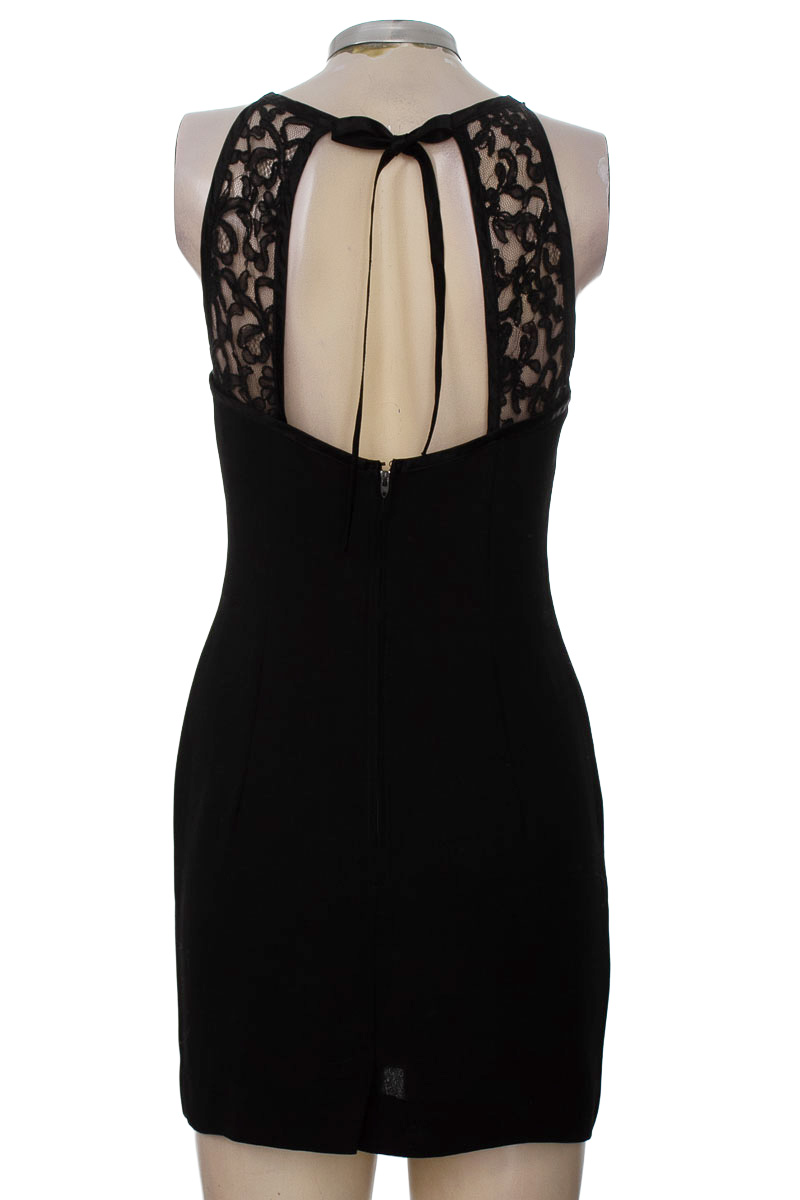 Vestido / Enterizo color Negro - Jump Apparel