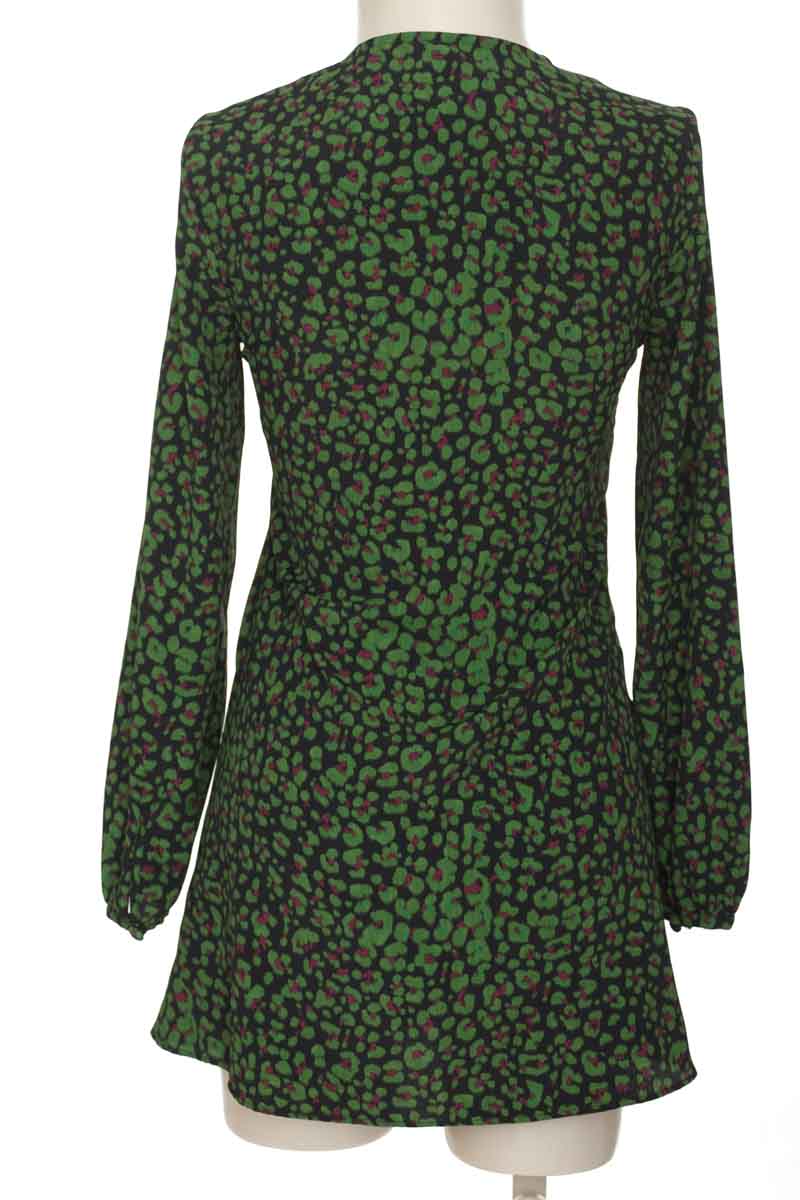 Vestido / Enterizo color Verde - MNG