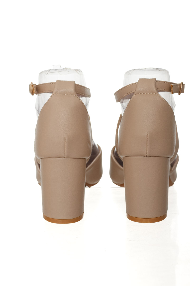 Zapatos color Beige - Cuccoo