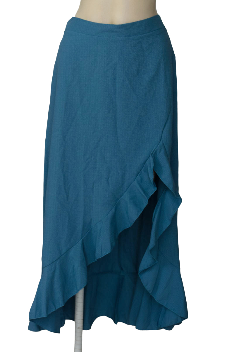 Falda color Azul - Closeando