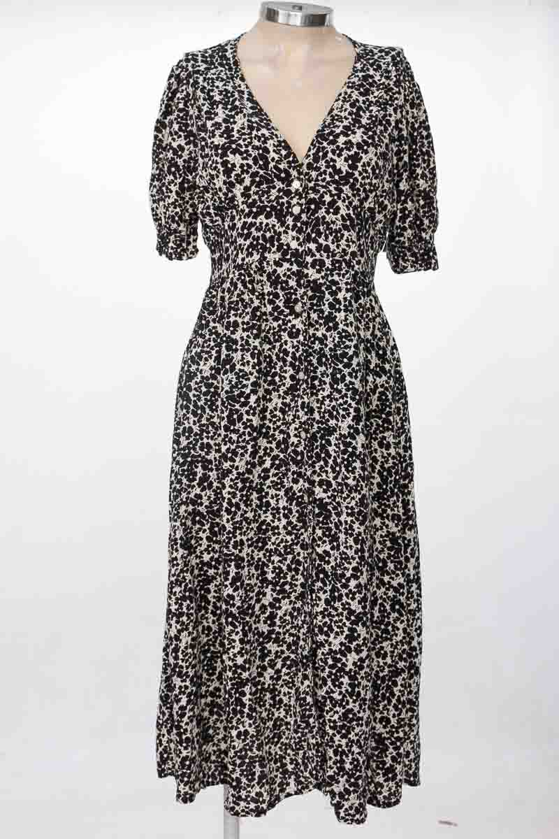 Vestido / Enterizo color Negro - LC WAIKIKI