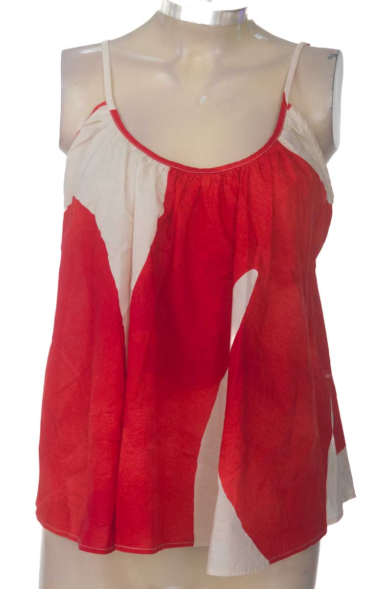 Top / Camiseta color Rojo - H&M