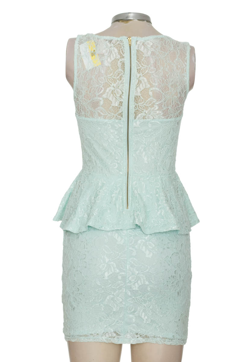 Vestido / Enterizo color Aguamarina - Forever 21