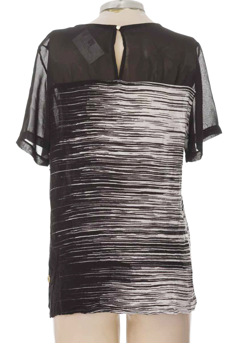 Blusa color Negro - TOP IN