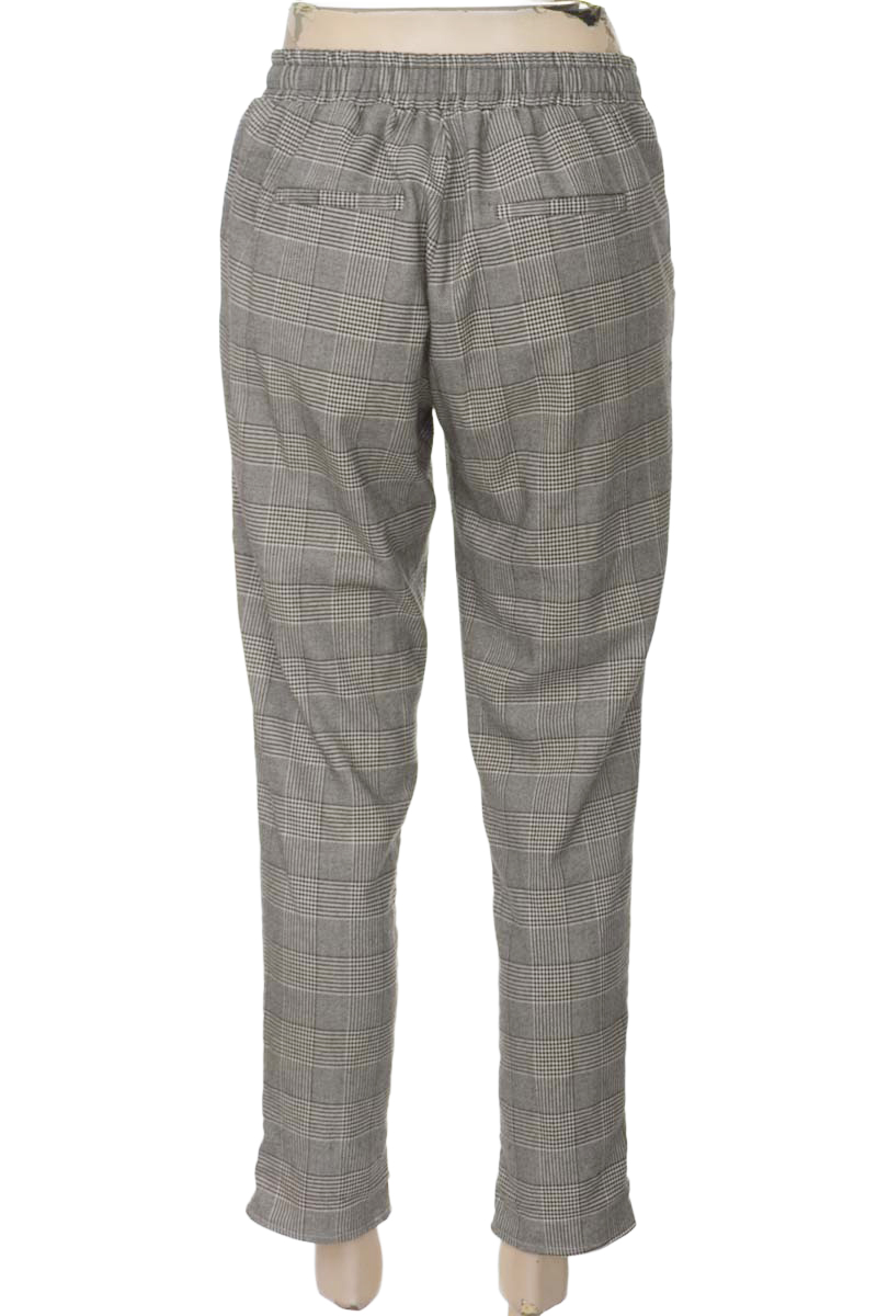 Pantalones color Negro - Bershka