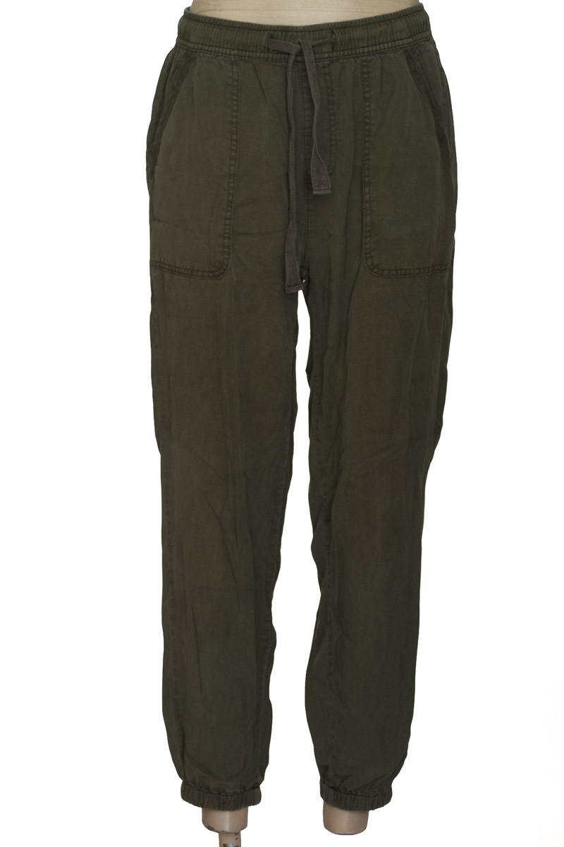 Pantalones color Verde - Time And Tru