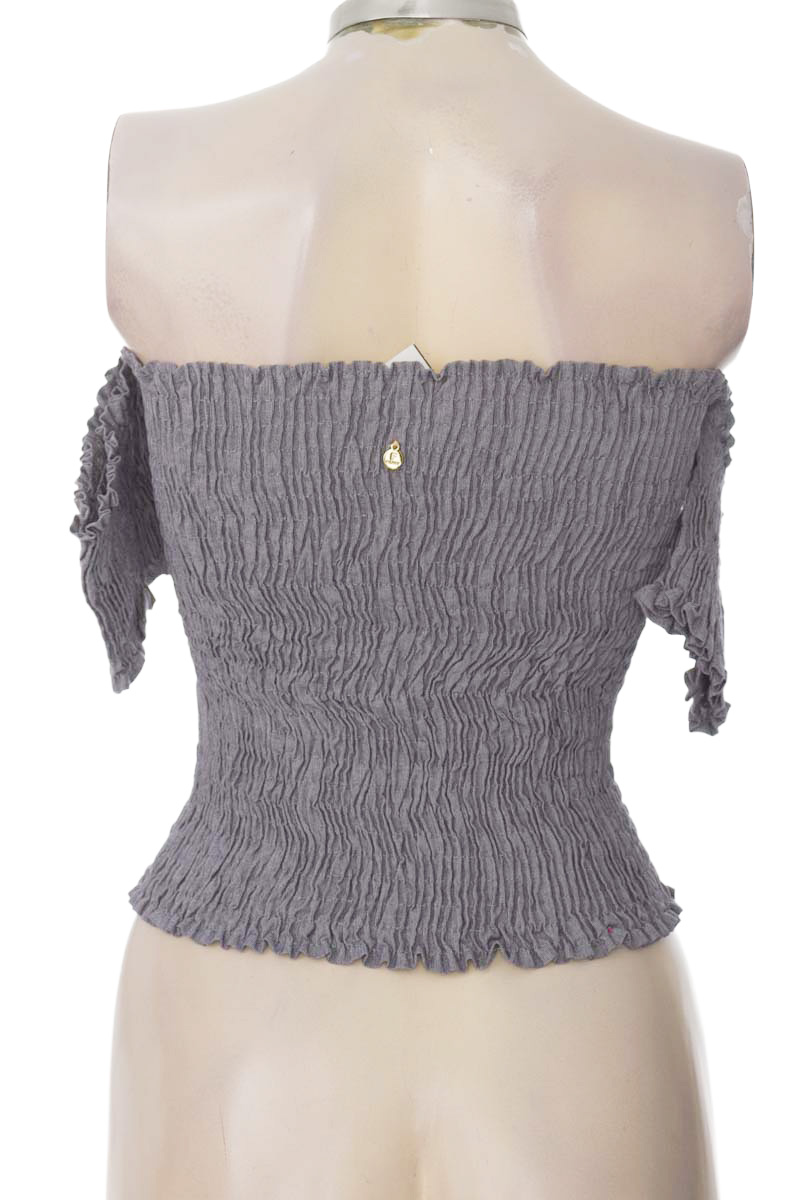 Top / Camiseta color Gris - FLORY