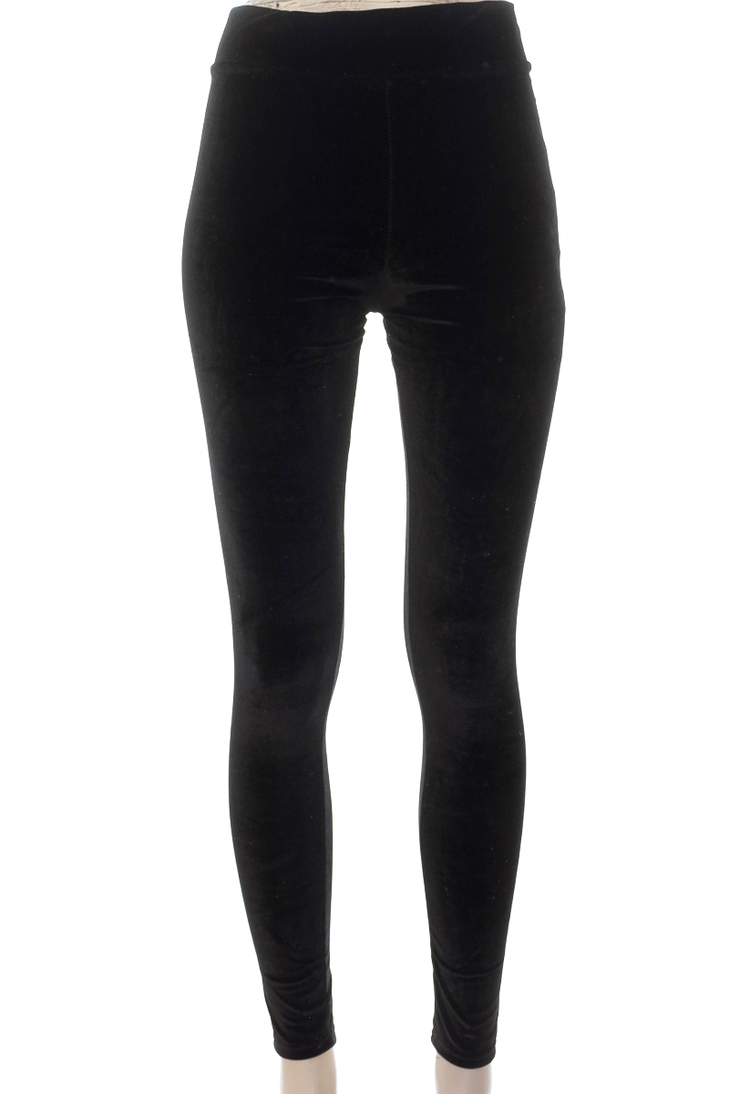 Pantalones color Negro - Closeando