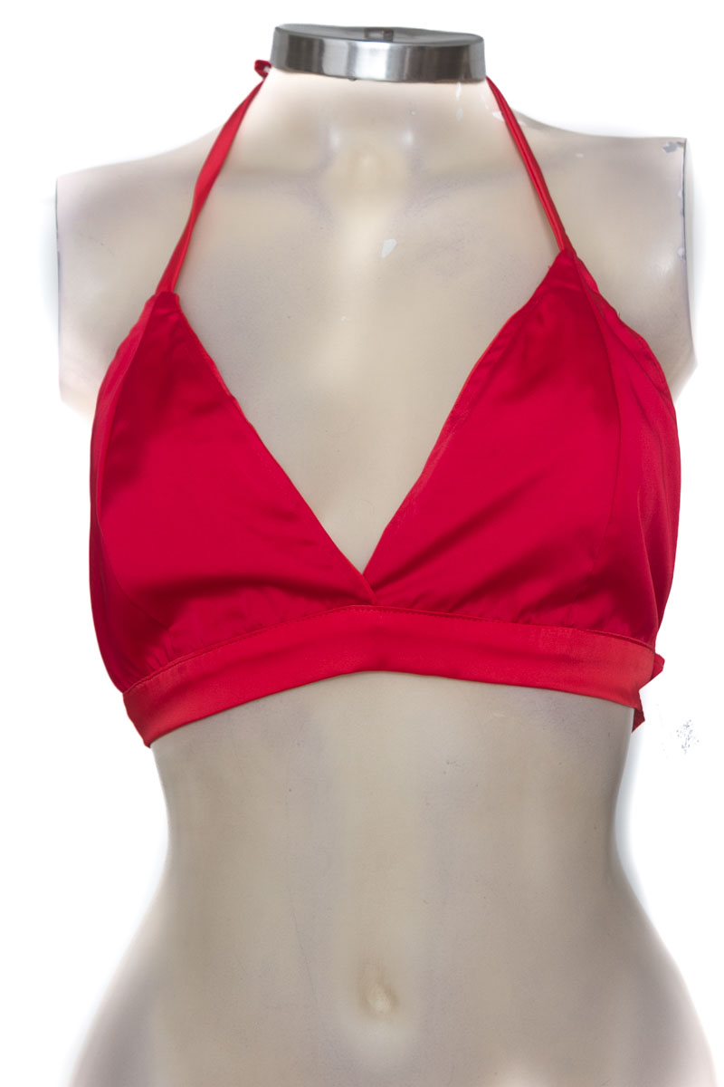 Top / Camiseta color Rojo - Closeando