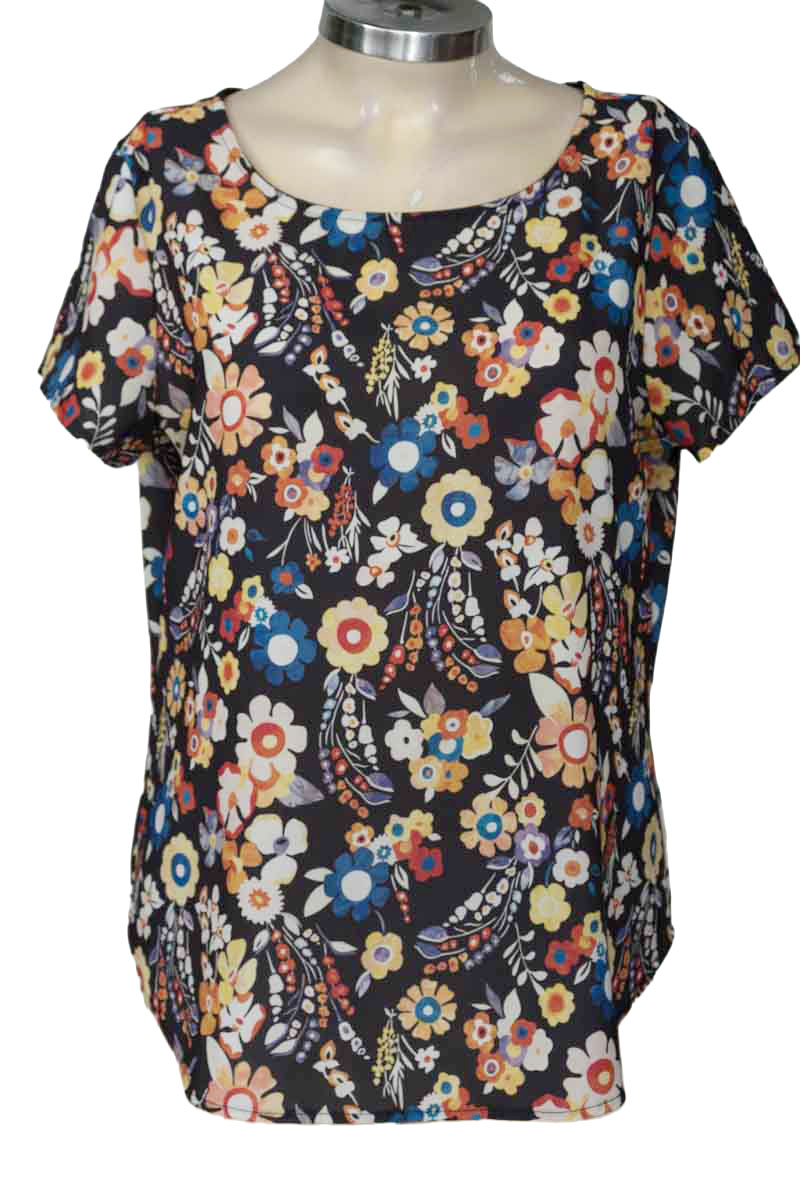 Top / Camiseta color Negro - Koaj