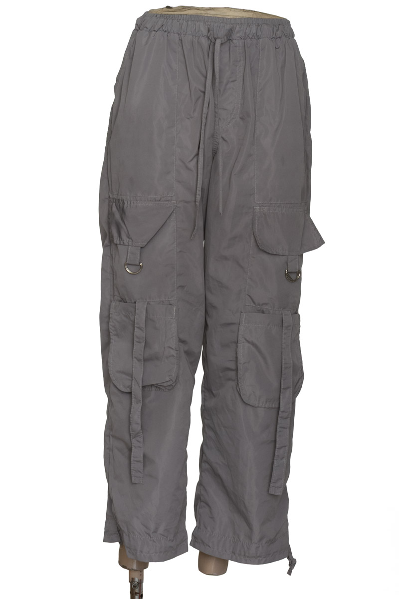 Pantalones color Gris - Closeando
