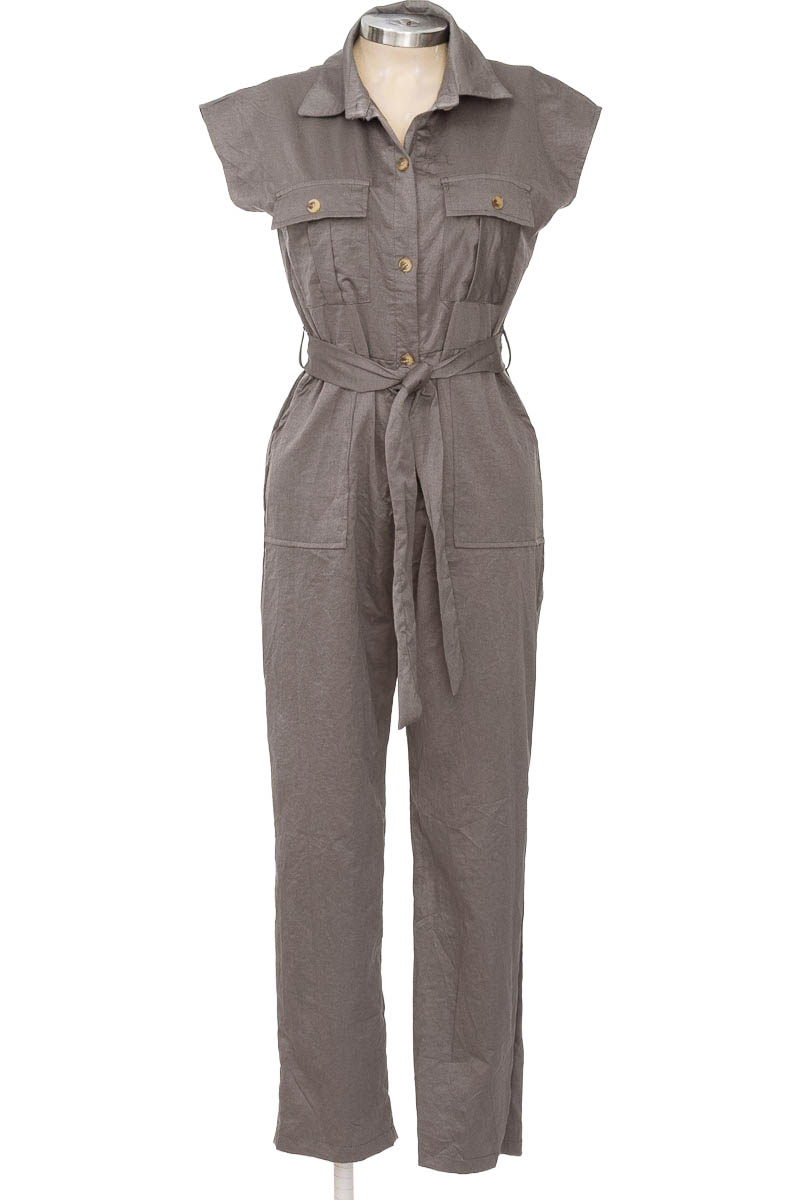 Vestido / Enterizo color Gris - Myrose