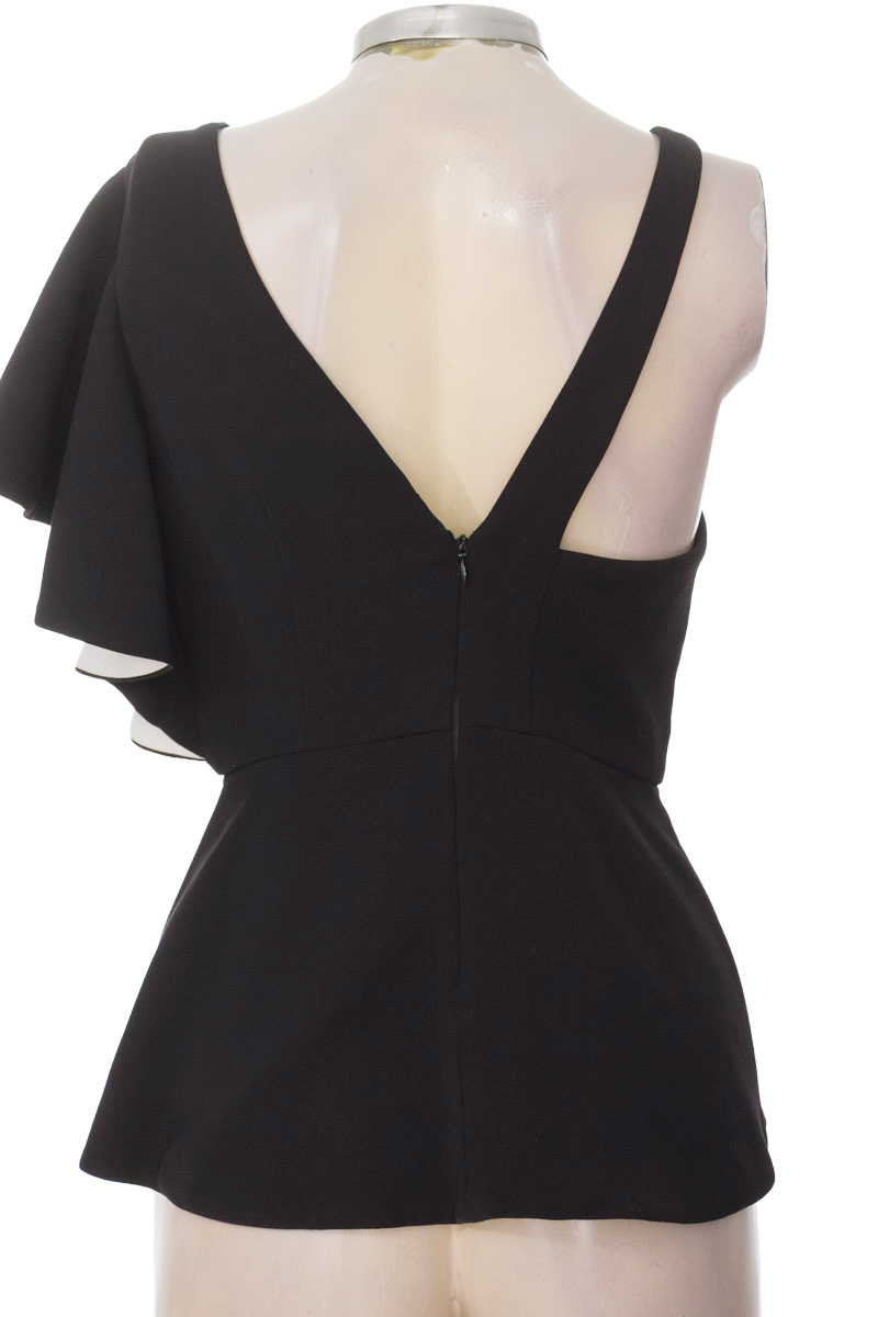 Blusa color Negro - Aijek