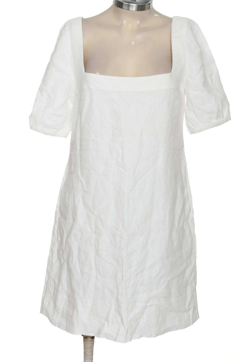 Vestido / Enterizo color Blanco - The Color Wear