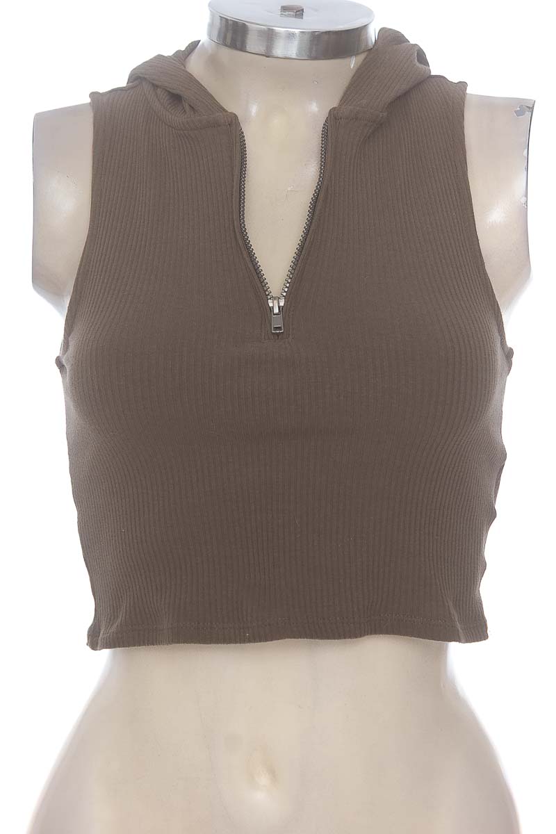 Top / Camiseta color Verde - Divided by H&M