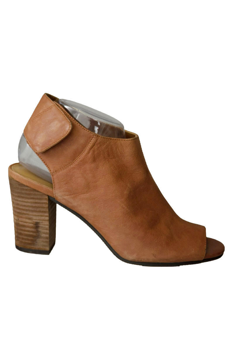 Zapatos color Café - Nine West