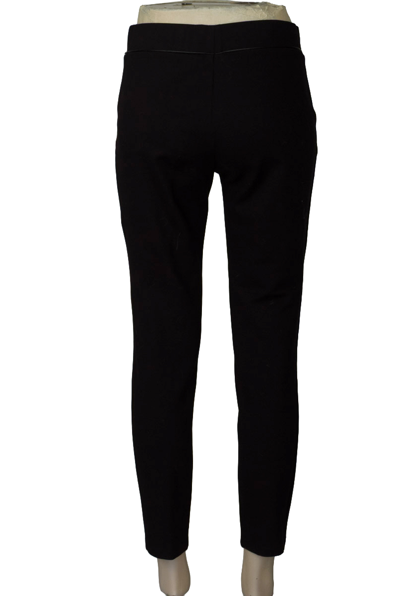 Pantalones color Negro - APOLOGY