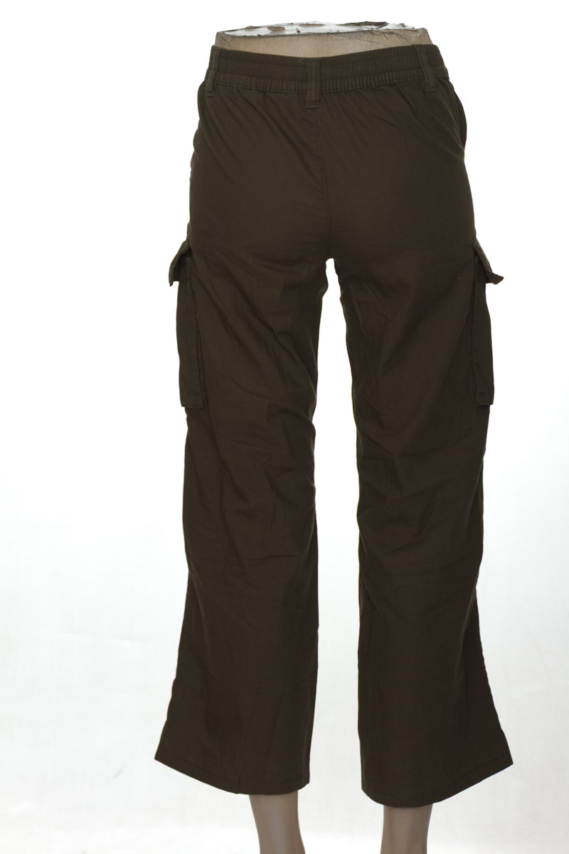 Pantalones color Verde - Divided by H&M